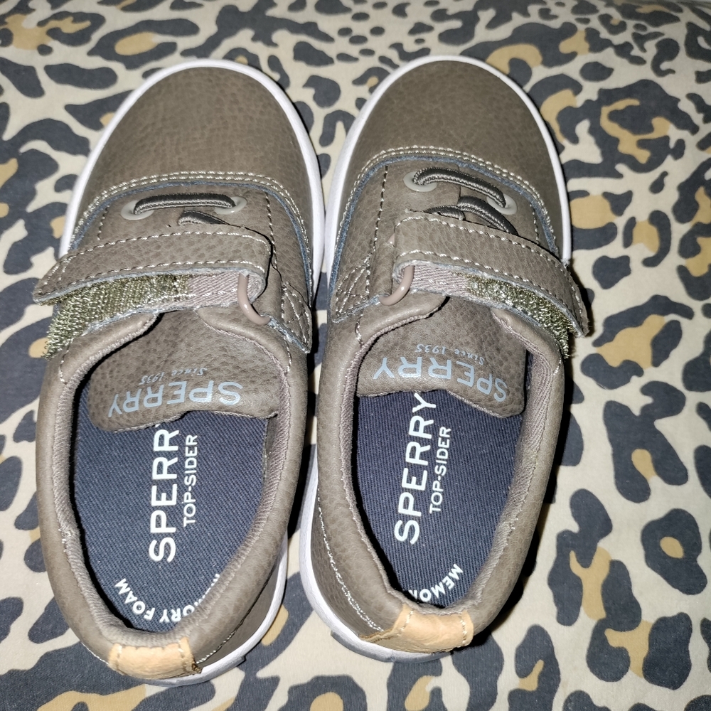 Sperry size 7 toddler boy shoes